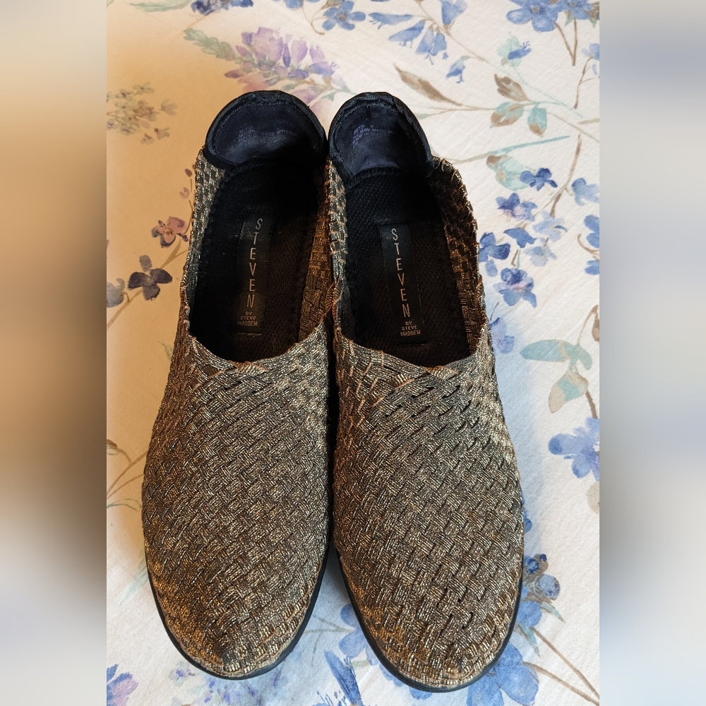 Steve Madden women's pumps